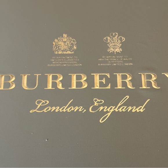 Burberry Logo Graphic Cotton Sweatshirt Size Medium - Picture 10 of 12